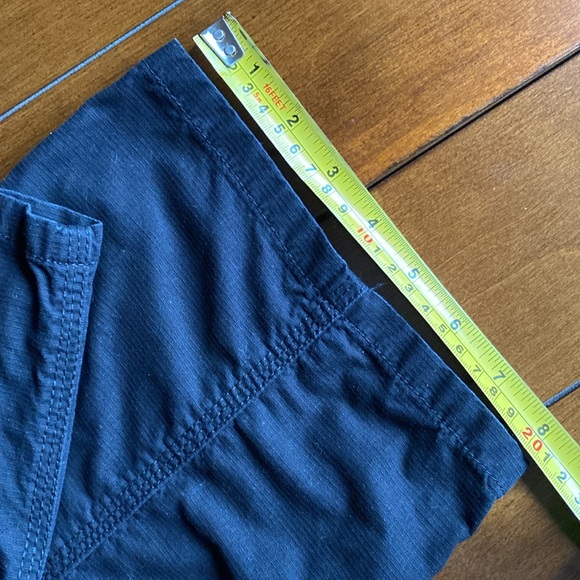 COLDWATER CREEK Black Capris Size 12 - Picture 11 of 11